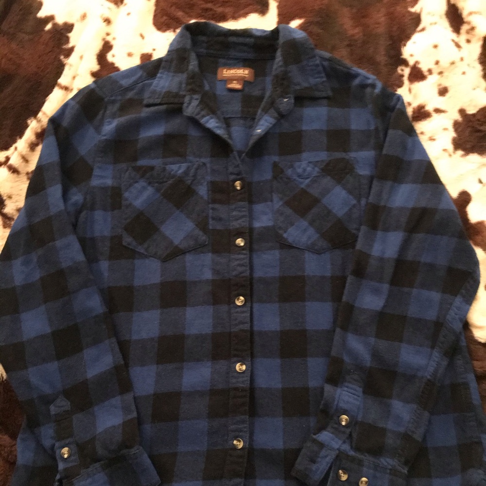 Lincoln Outfitters flannel button down shirt